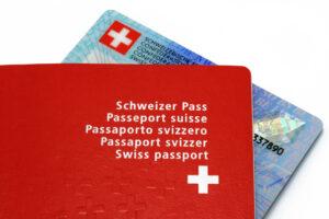 Schweizer Pass mit ID-Karte